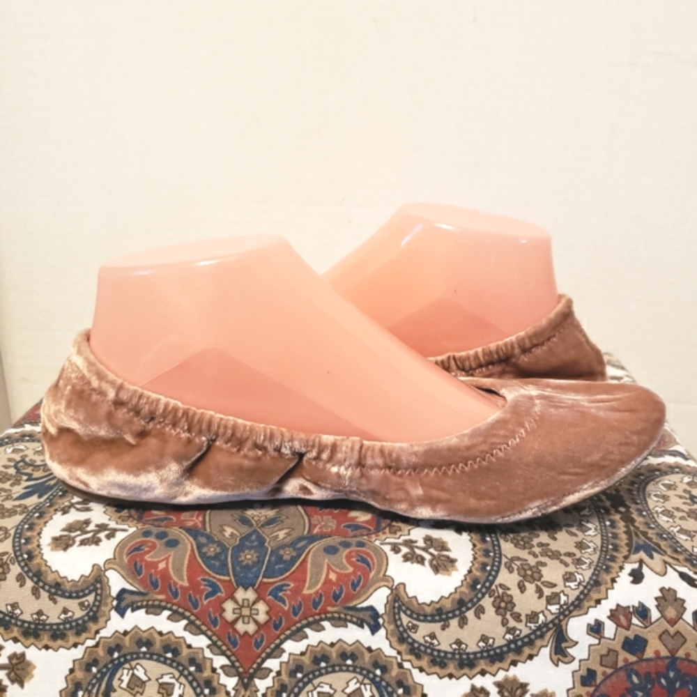 Lucky Brand LK-Emmie Women’s Velour Pink Flat Shoes Size 8.M - Picture 6 of 9